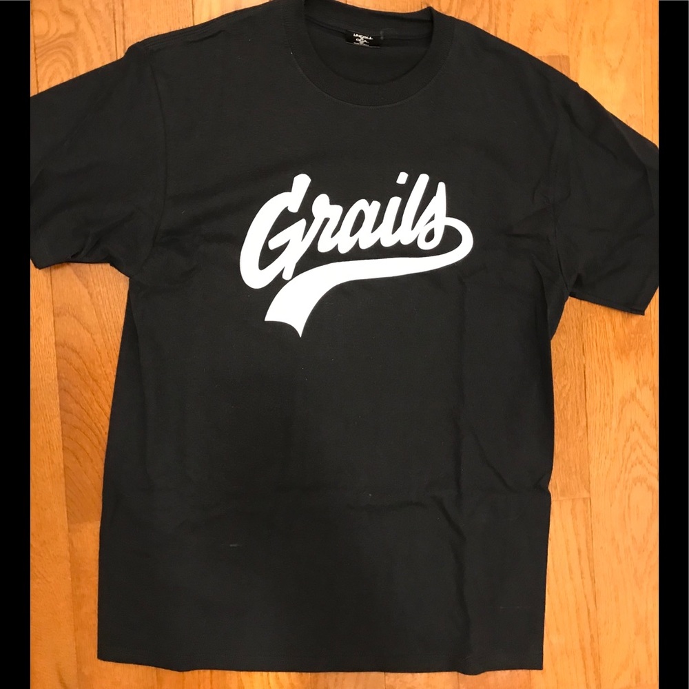 Grails Black Short Sleeve T-Shirt White Logo Size Men’s Medium